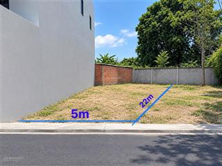 Chủ kẹt ra gấp lô 123m2 ngay tt long thành cách sân bay lt 10p kdc đông đúc giá 1t7 shr nở hậu