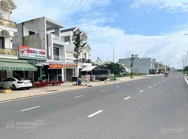 Hàng hiếm nền 150m2 full thổ mtđ lý thái tổ ngay chợ đại phước kdc đông đúc shr