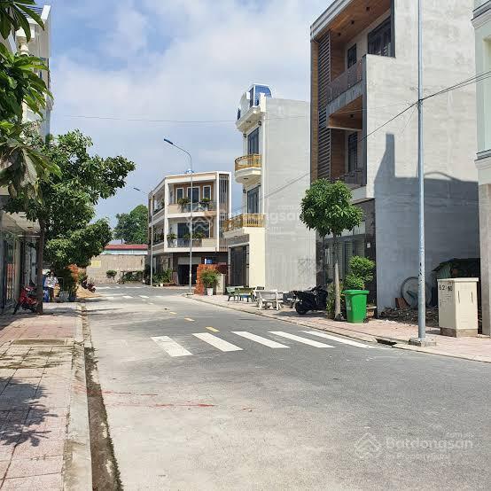 Chủ bán nhanh lô 85m2 đối diện nhà thờ bắc thần kdc đông đúc shr gần trường học giá 1tỷ75