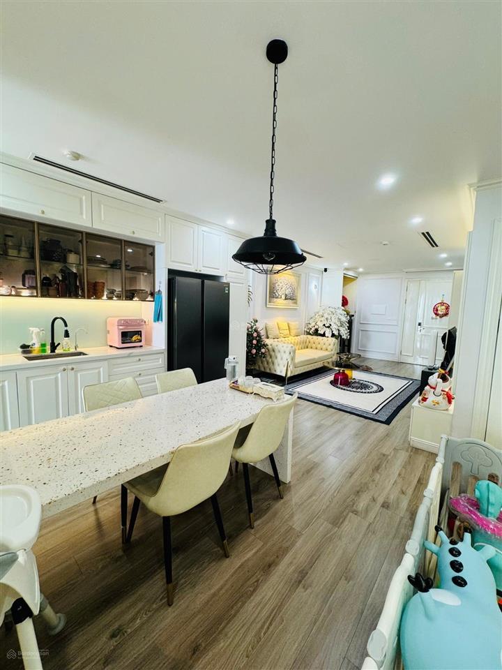 Cho thuê cc stellar garden, 19 triệu vnd, 112m2, 3pn, 2wc, full đồ.  0352 790 ***