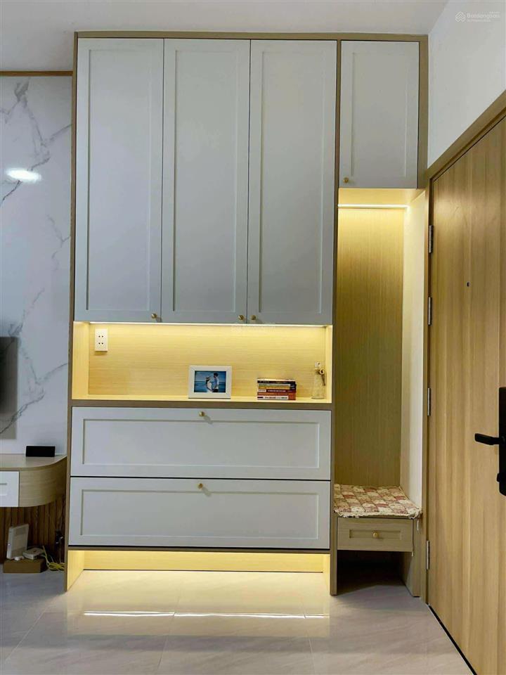 Cần bán gấp căn 64m2 thiết kế 2pn, đầy đủ nội thất như hình stown