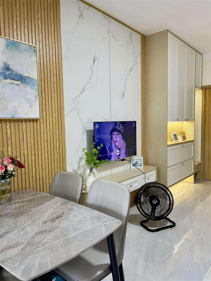 Cần bán gấp căn 64m2 thiết kế 2pn, đầy đủ nội thất như hình stown