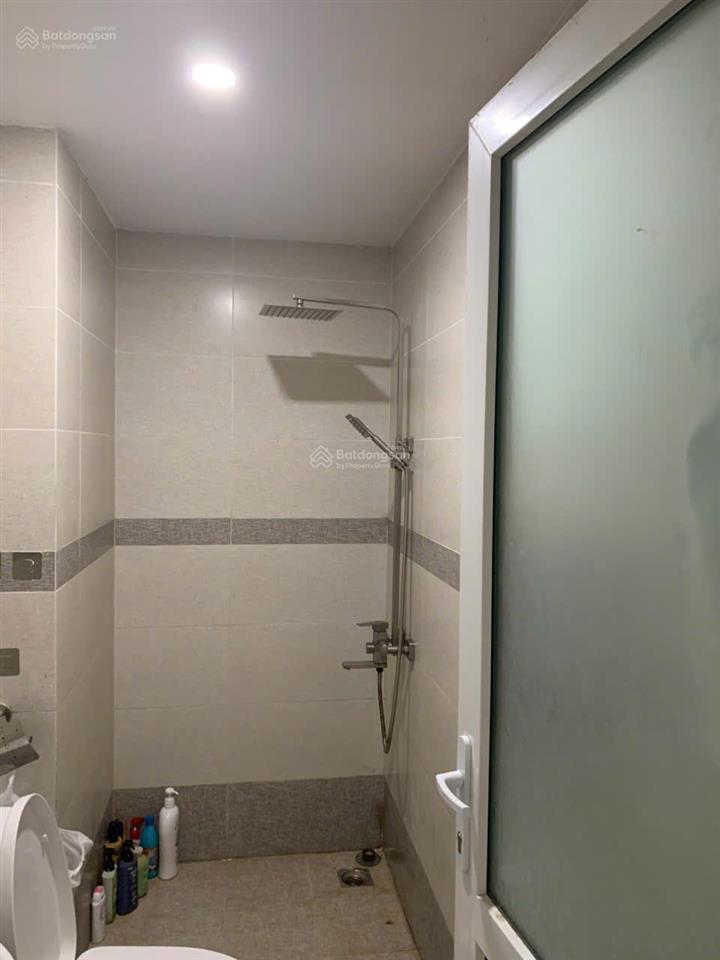 Cần bán căn 70m2 đã có sổ hồng, thiết kế 2pn, 2wc view ngoài thoáng mát, ngân hàng hỗ trợ vay.