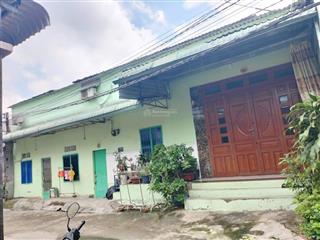 Bán nhà sổ hồng riêng tân đông hiệp tp dĩ an bình dương, giá chỉ 2 tỷ 800 triệu diện tích 84m2