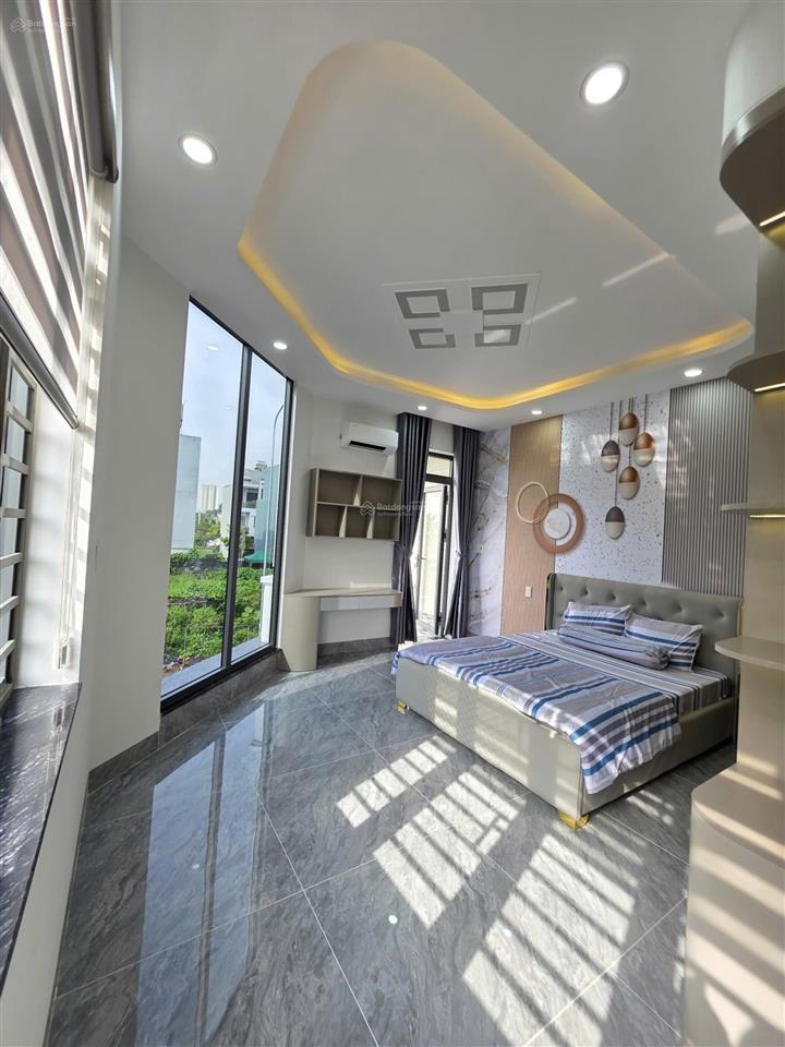 Bán nhà 2 mặt tiền 4 tầng, ngay quốc lộ 1k. gần đại học quốc gia tphcm, sổ hồng hoàn công