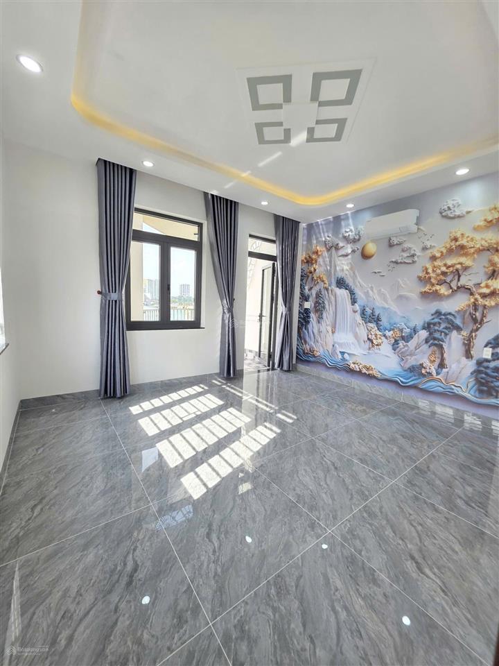 Bán nhà 2 mặt tiền 4 tầng, ngay quốc lộ 1k. gần đại học quốc gia tphcm, sổ hồng hoàn công