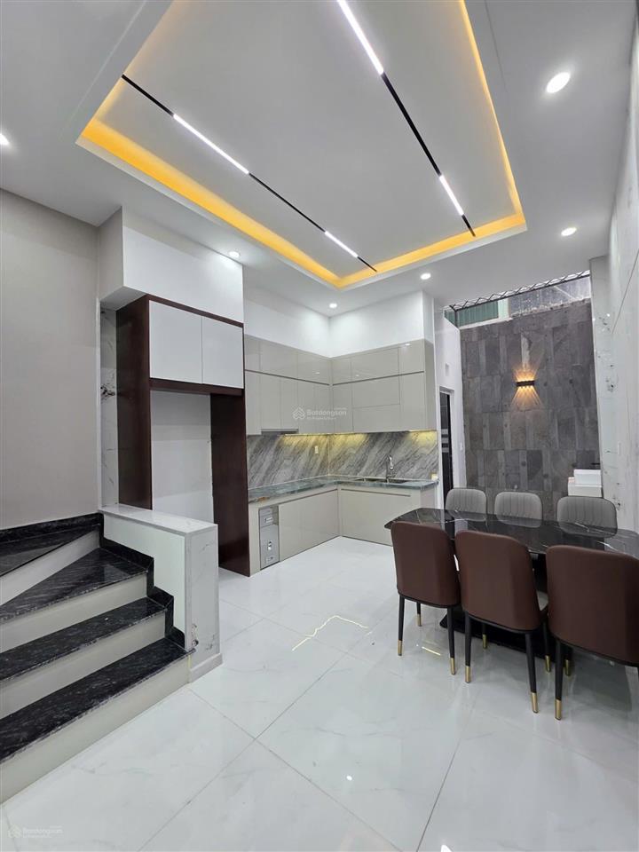 Bán nhà 3 tầng gần vòng xoay an phú, bình chuẩn, tphcm, sổ hồng hoàn công, full nội thất