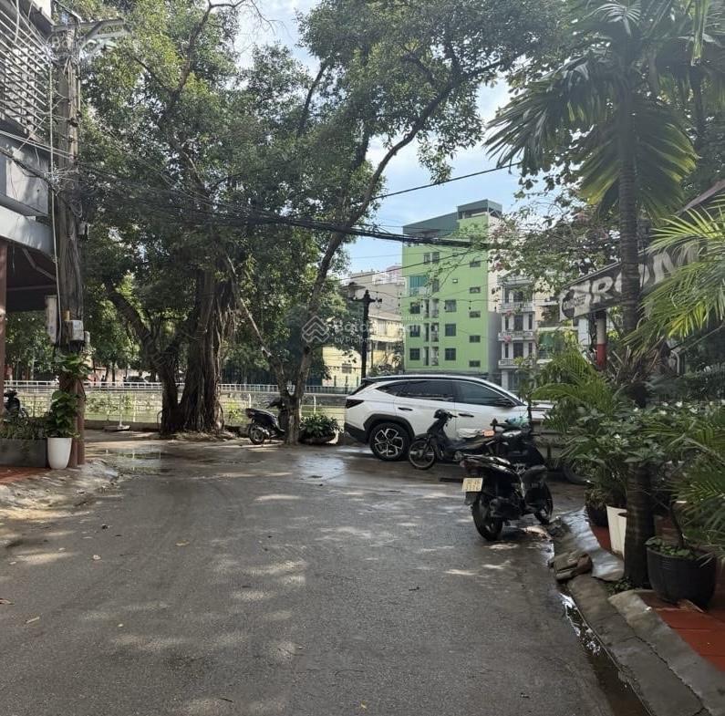 Cực hấp dẫn căn phân lô, mộ lao hà đông, vỉ hè rộng 2,5m, đường 3 ô tô tránh và đậu đỗ ngày, giá 13