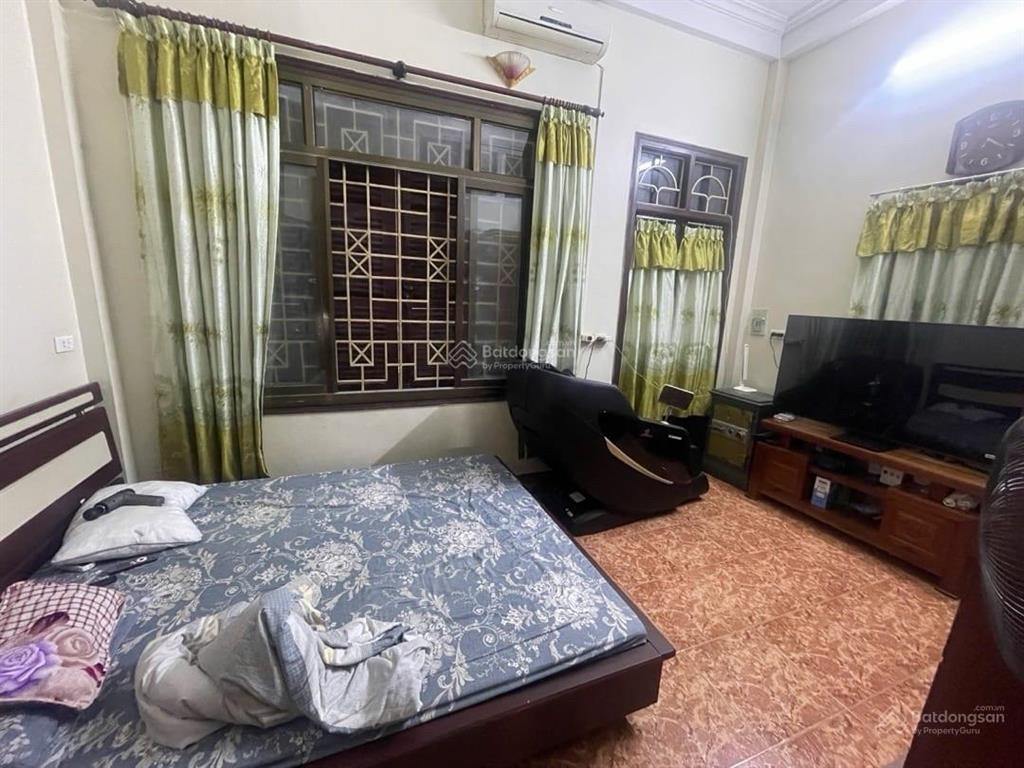 Nhà quang trung  hà đông  dt 30m  4 tầng  mt 4,5m  gần ga la khê  giá  em bình 0365 888 ***