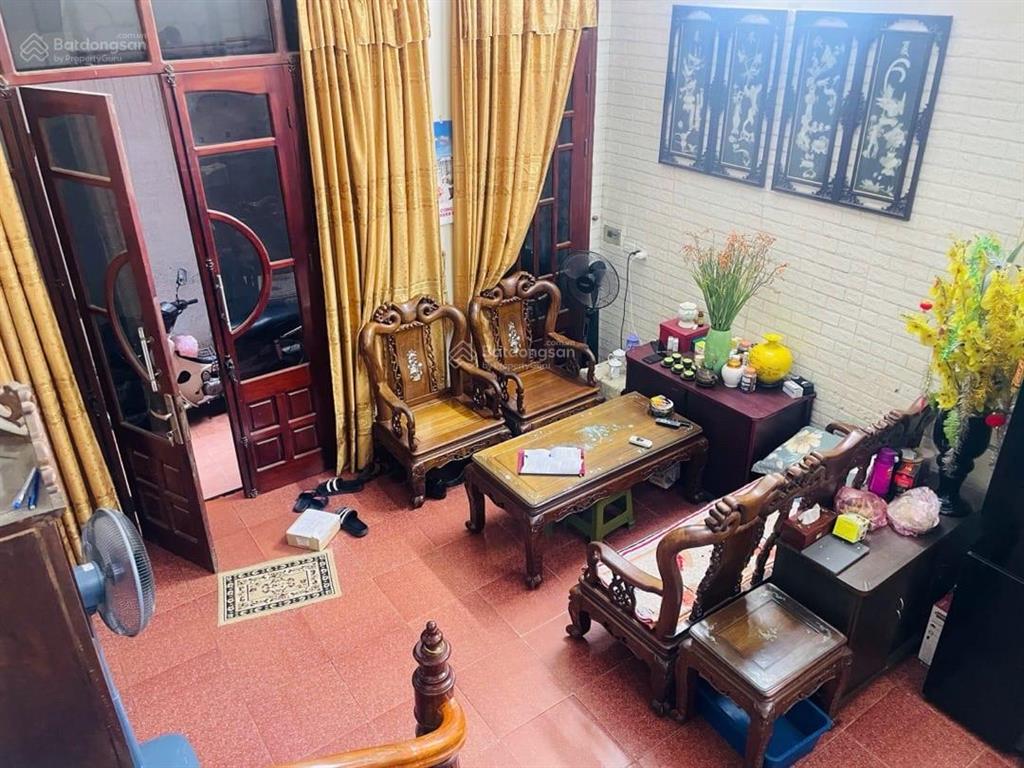 Nhà quang trung  hà đông  dt 30m  4 tầng  mt 4,5m  gần ga la khê  giá  em bình 0365 888 ***