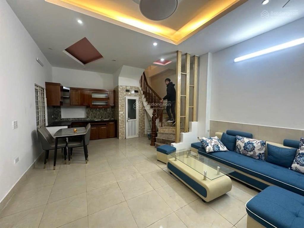 Bán gấp 34m, 4 tầng, mt 5m, đường trần phú  hà đông  giá hơn 8 tỷ