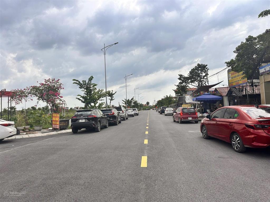 Bán đất đấu giá phạm hồng thái view vườn hoa công viên mà giá chưa đến 27tr/m