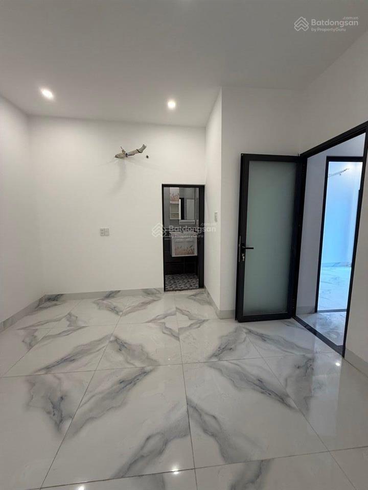 Bán nhà tuy lý vương q8  50m2  mt 5m nở hậu  4 tầng mới xây btct  không lộ giới  giá 6.3 tỷ