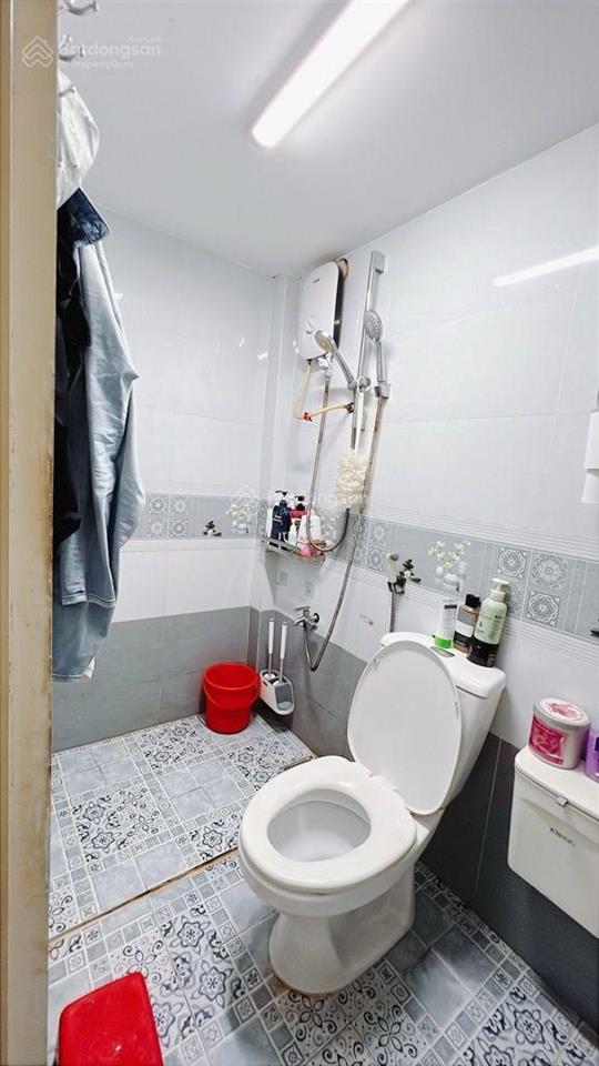 Bến bình đông 42m2  3.4 tỷ  nở hậu 5.5m  hẻm ba gác  2 tầng btct  tiềm năng tăng giá