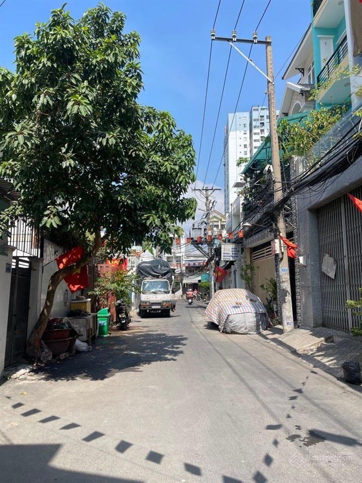 8.5 tỷ  đất đẹp lâm văn bền  5.4x18.5m  vuông vức  xd cao tầng  vị trí trung tâm giá rẻ