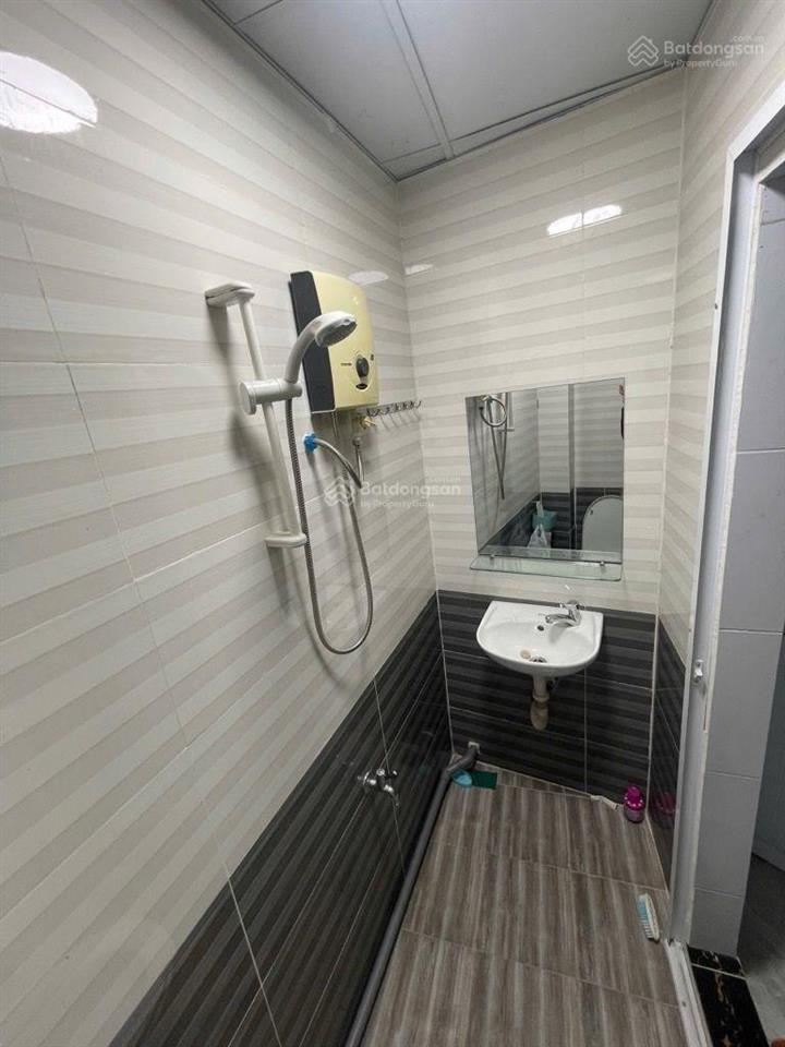 Mặt bằng kinh doanh nguyễn thiện thuật  q3  40m2  dòng tiền 28tr/tháng  xe hơi đổ cửa giá 7.3t