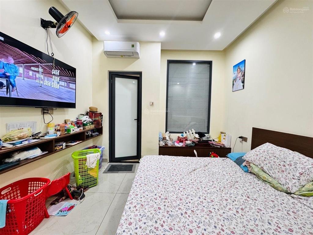 Siêu phẩm lâm văn bền  80m2  4 tầng btct phù hợp gia đình lớn  đường 5m  giá tốt 9.499 tl