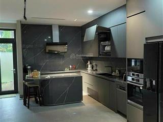 Cực hiếm!!! biệt thự song lập 220m2 hướng nam h7 starlake tây hồ tây giá rất tốt