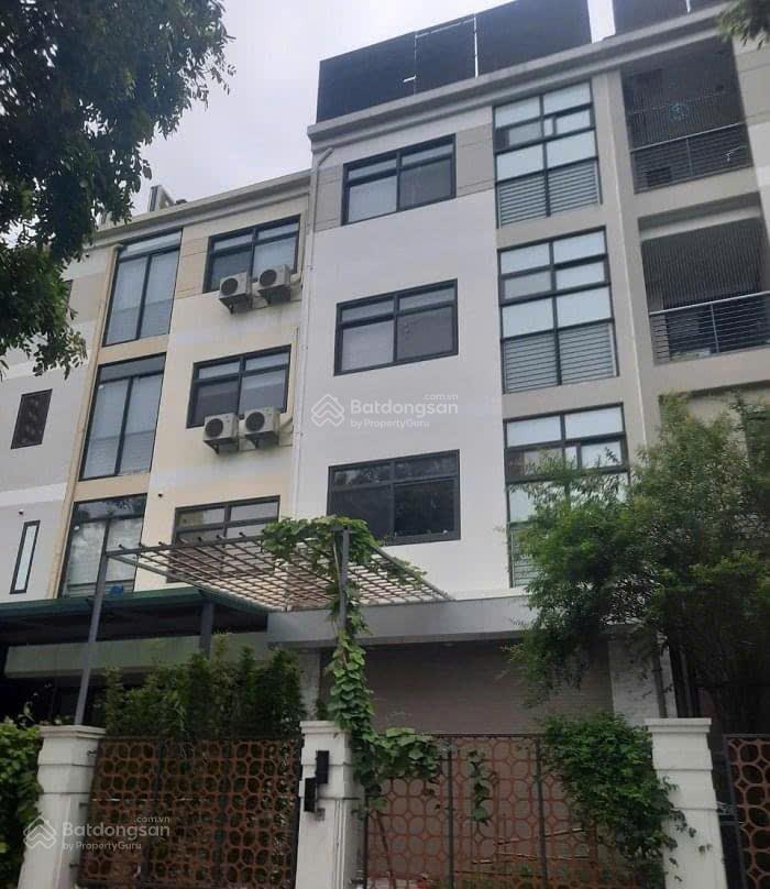 Bán gấp căn liền kề 132m2 tại khu h11 starlake tây hồ tây, giá tốt cho khách thiện chí