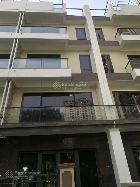 Cực hiếm! bán gấp căn liền kề 6th element 108.07m2 giá 41 tỷ  0915 568 ***