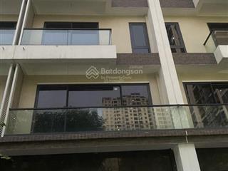 Cực hiếm! bán gấp căn liền kề 6th element 108.07m2 giá 41 tỷ  0915 568 ***