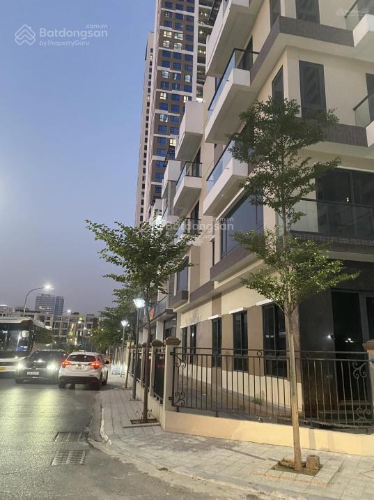 Cực hiếm! bán gấp căn liền kề 6th element 108.07m2 giá 41 tỷ  0915 568 ***