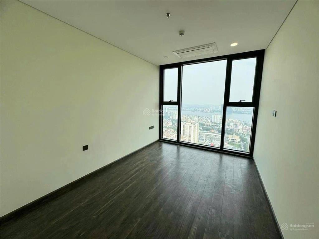 Cần tiền bán gấp căn 3 phòng ngủ view hồ tây dt 106m² tòa n01t7 han jardin, giá 18.2 tỷ