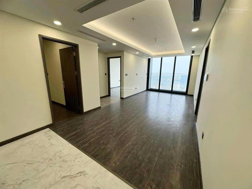 Cần tiền bán gấp căn 3 phòng ngủ view hồ tây dt 106m² tòa n01t7 han jardin, giá 18.2 tỷ