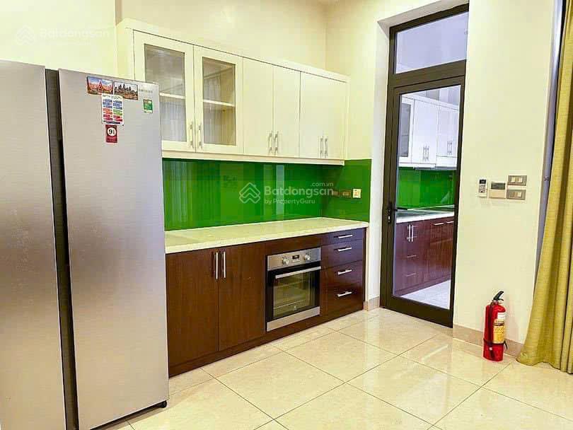 Mới ra  chủ nhà cần tiền bán gấp căn liền kề khu k ciputra, giá đầu tư