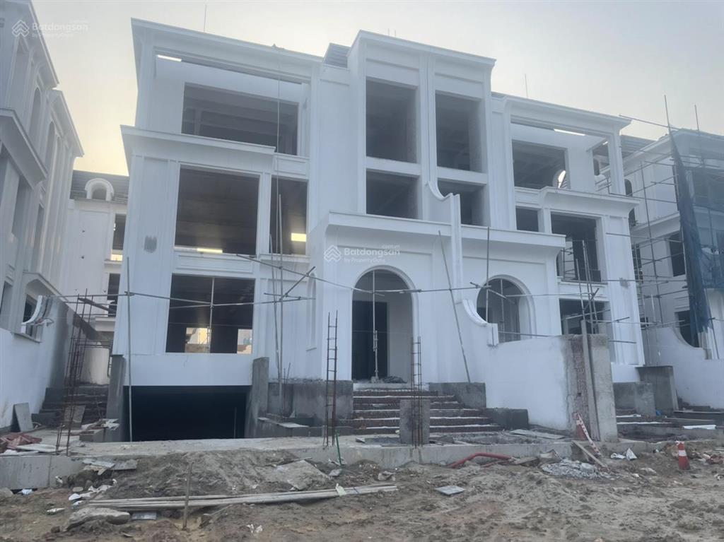 Chủ nhà cần bán gấp biệt thự 140m2 tại khu k ciputra, sổ đỏ giao dịch ngay
