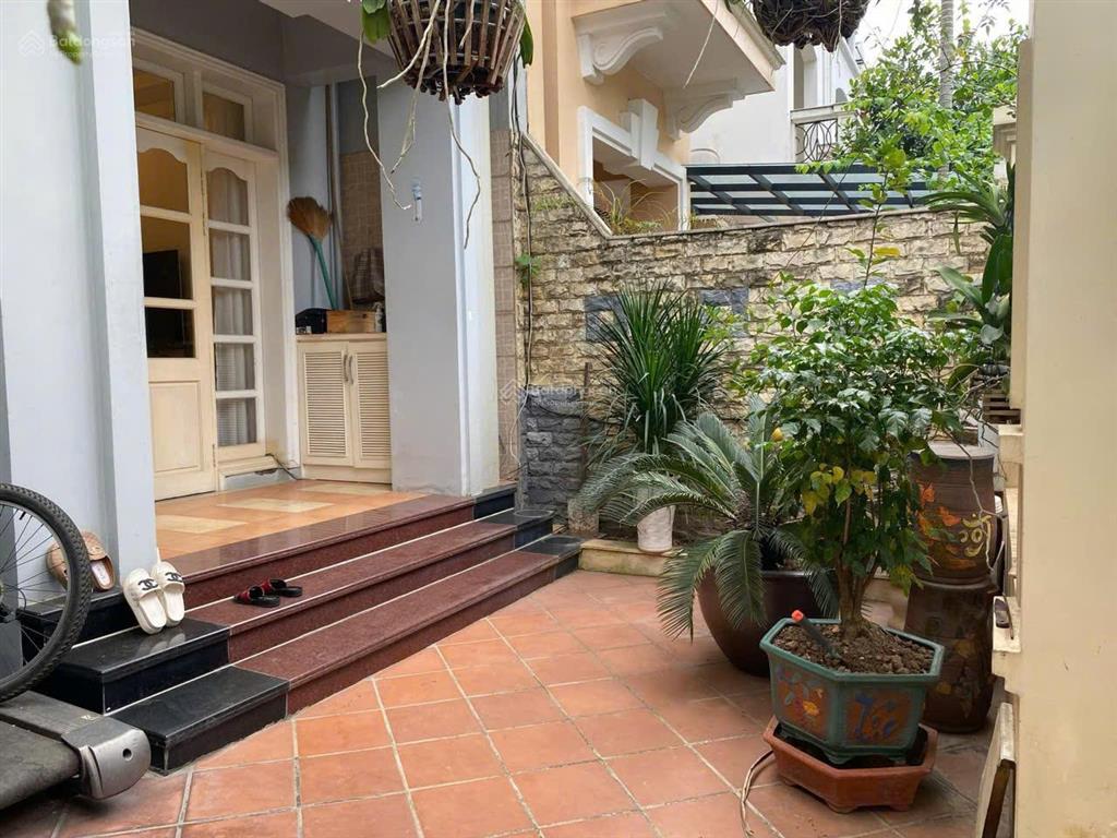 Bán gấp biệt thự ciputra khu c2 diện tích 126m2 giá 45 tỷ
