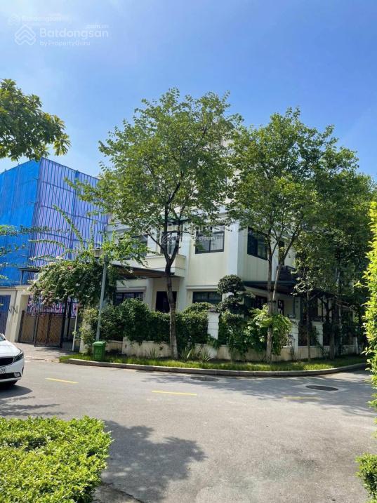 Mới ra căn liền kề góc mặt vườn hoa 90m2  48 tỷ.  0915 568 ***