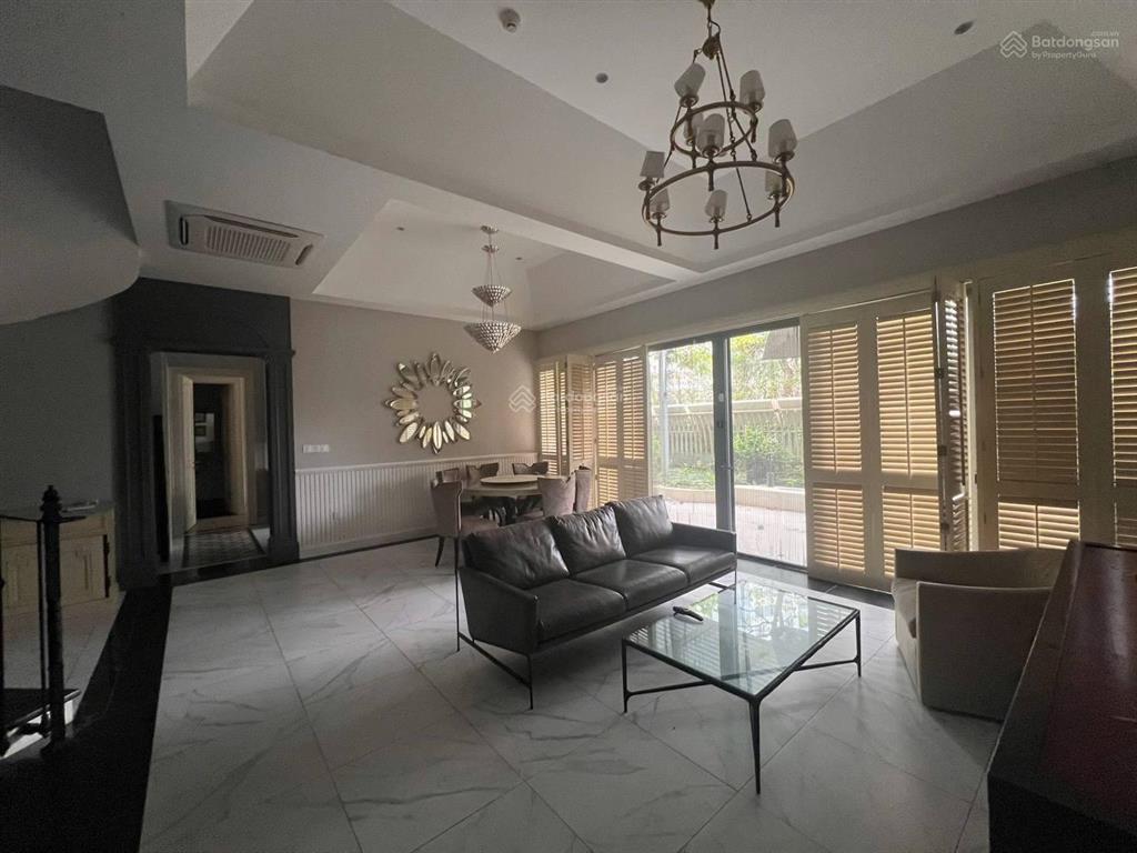 Cho thuê siêu phẩm garden villas  183m2 thiết kế sang trọng đẳng cấp siêu hiếm taị đảo kim cương