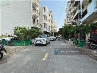 Nhà 5 tầng khu nhà lầu cao cấp đường 12m có vỉa hè sát kênh tham lương