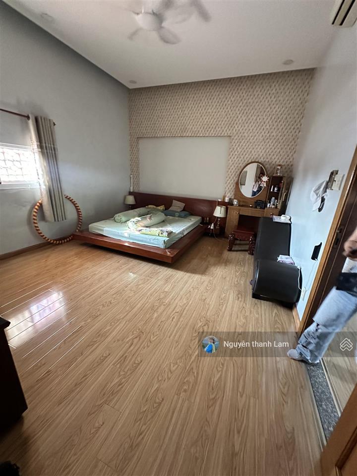Bán căn nhà vừa ở vừa kinh doanh công ty dtsd 1000m2 ngay ht6  nguyễn ảnh thủ tân thới hiệp q12