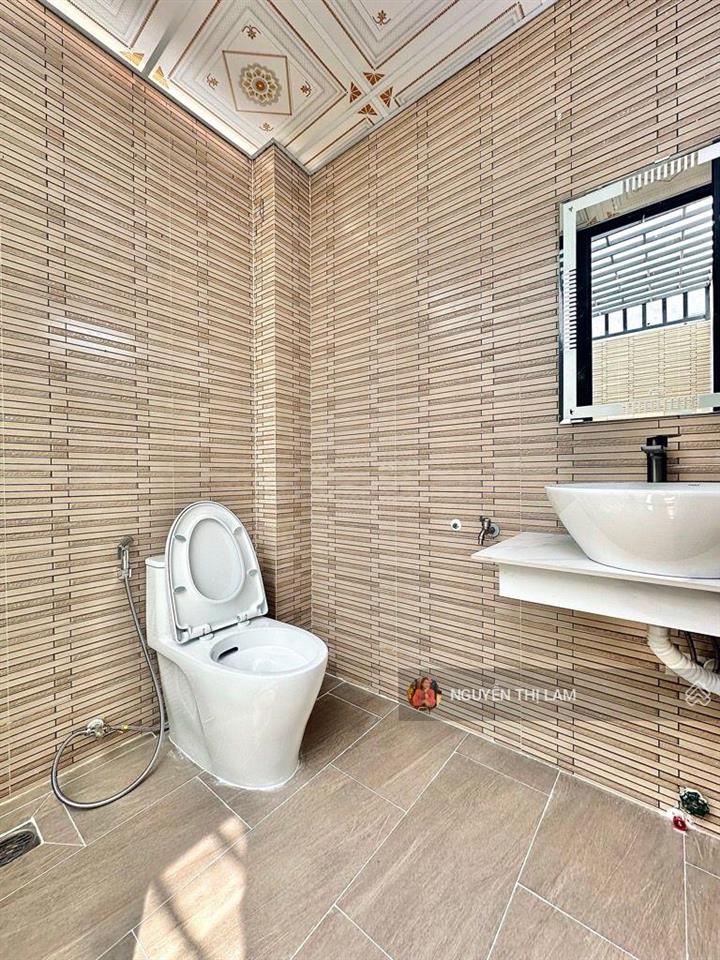 [quận 12] siêu phẩm 6 tầng thang máy xịn kế đại học gtvt hẻm 7m nhỉnh 7t