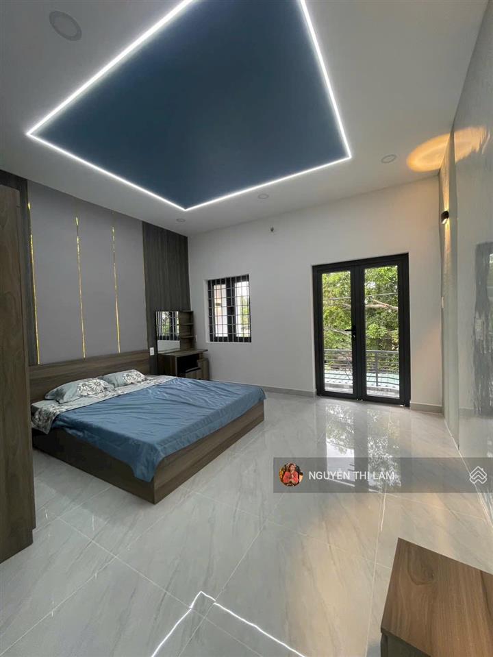 Nhà mới tinh full nội thất hẻm xe hơi tth06, q12 có 3pn 1 phòng thờ nhỉnh 5t
