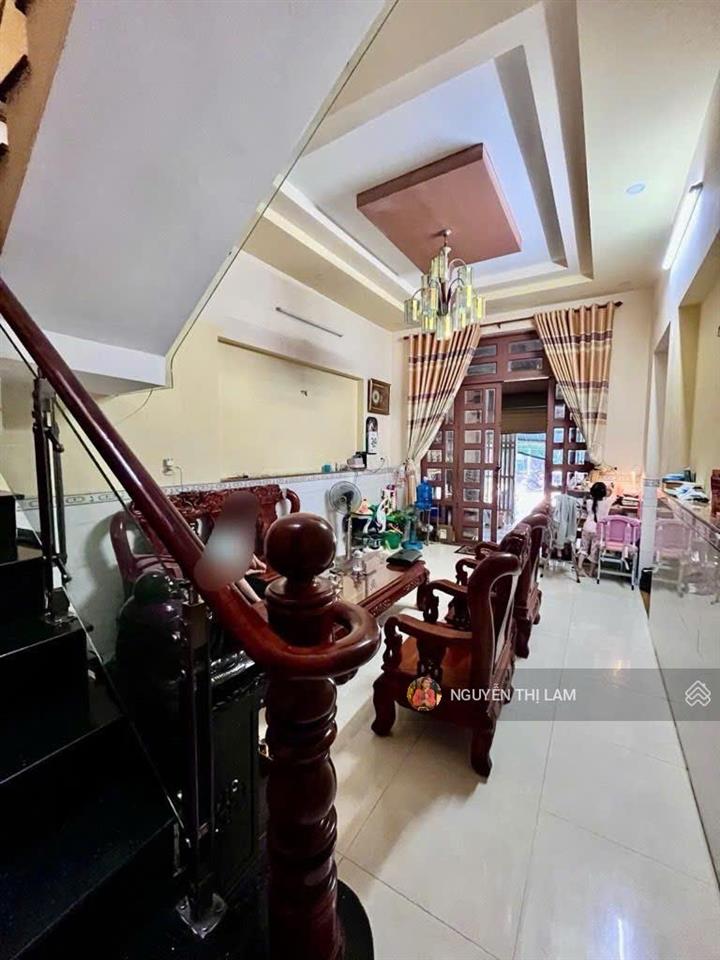 Bán căn nhà vừa ở vừa ch thuê phòng trọ ngay hiệp thành quận 12