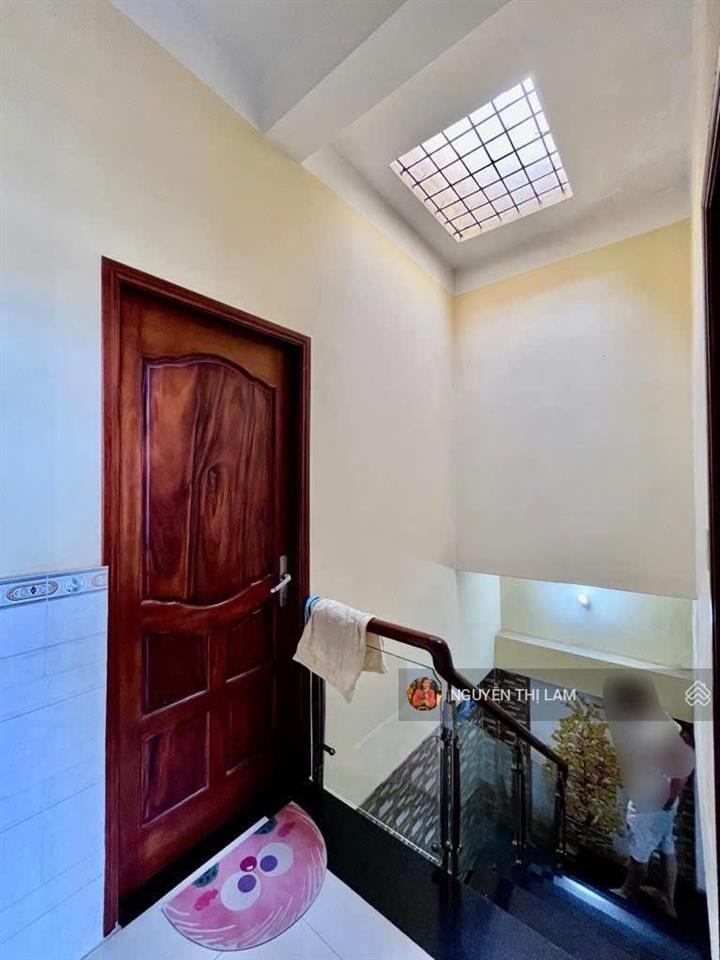 Bán căn nhà vừa ở vừa ch thuê phòng trọ ngay hiệp thành quận 12