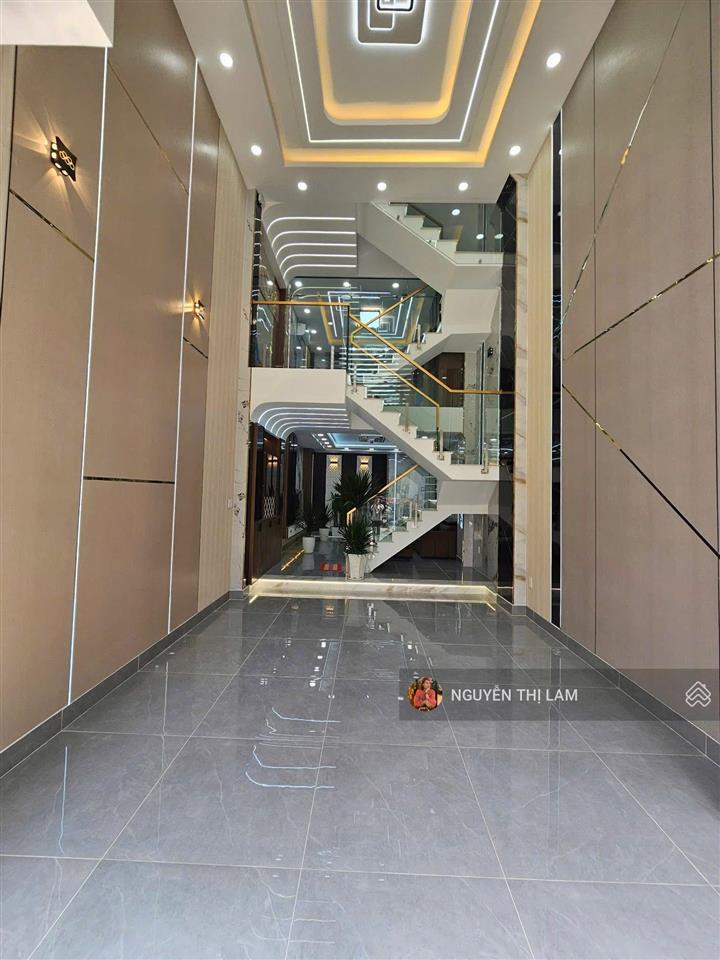 Chủ giảm mạnh bán nhanh căn nhà ngay khu vphố vip trần quang cơ  quận 12