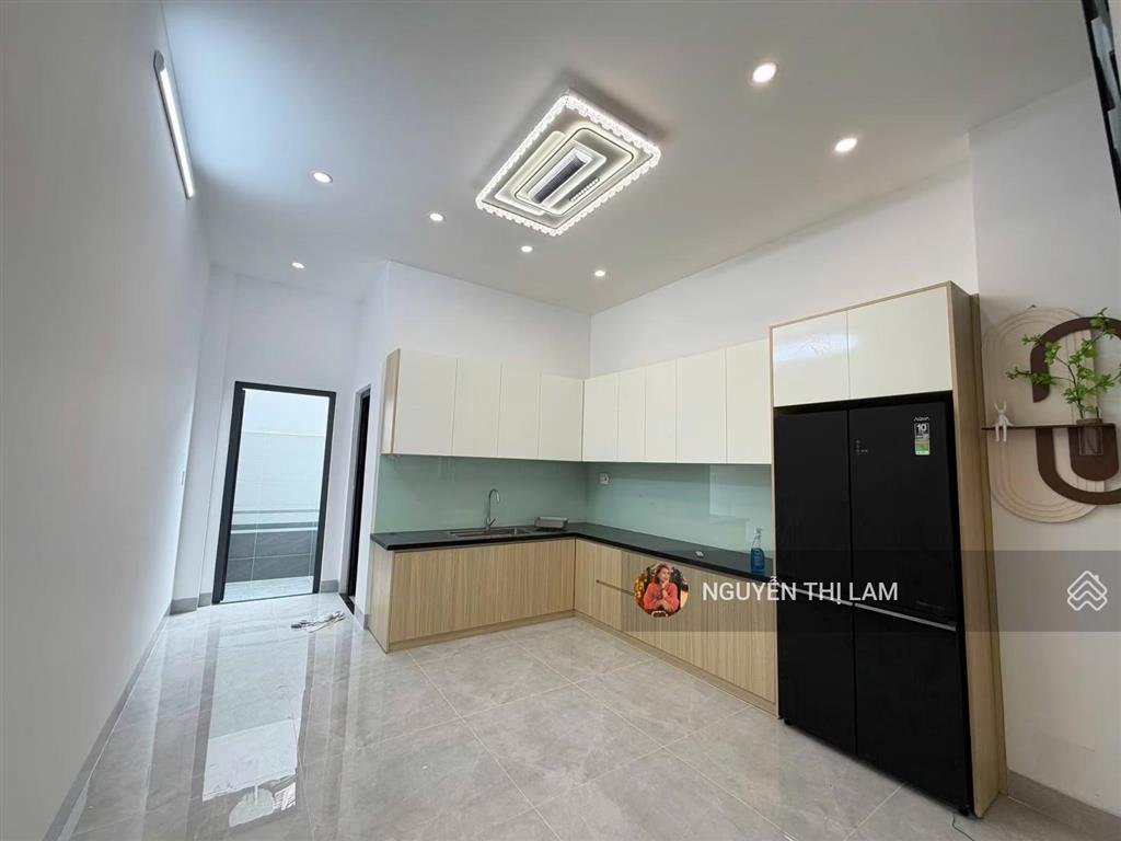 Chưa đen 50tr/m2 bán căn nhà lầu 92m2 nhỉnh 4tỷ hiệp thành quận 12