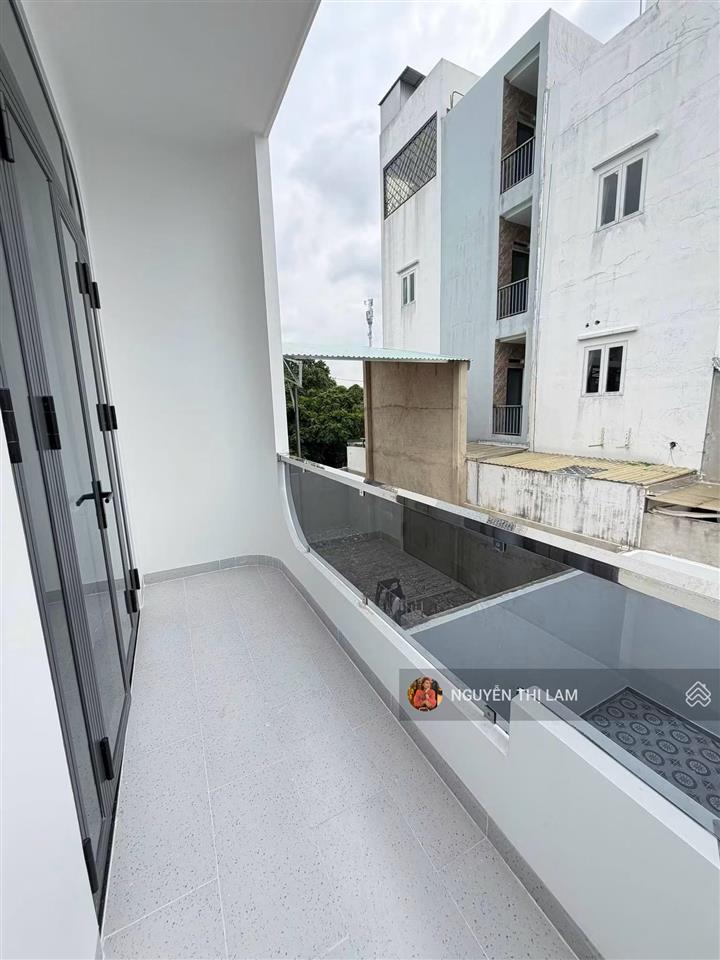 Chưa đen 50tr/m2 bán căn nhà lầu 92m2 nhỉnh 4tỷ hiệp thành quận 12
