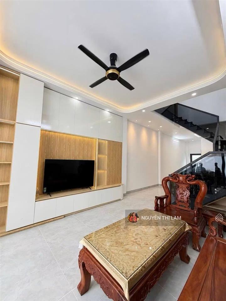 Chưa đen 50tr/m2 bán căn nhà lầu 92m2 nhỉnh 4tỷ hiệp thành quận 12