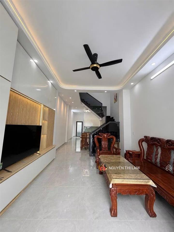Chưa đen 50tr/m2 bán căn nhà lầu 92m2 nhỉnh 4tỷ hiệp thành quận 12