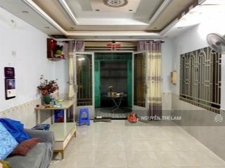 Bán nhà 2/ hiệp thành 17 gần bến xe buýt hiệp thành, ngang gần 6m, giá nhỉnh 4 tỷ