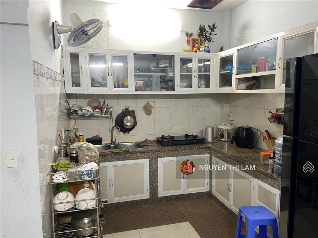 Bán nhà 2/ hiệp thành 17 gần bến xe buýt hiệp thành, ngang gần 6m, giá nhỉnh 4 tỷ