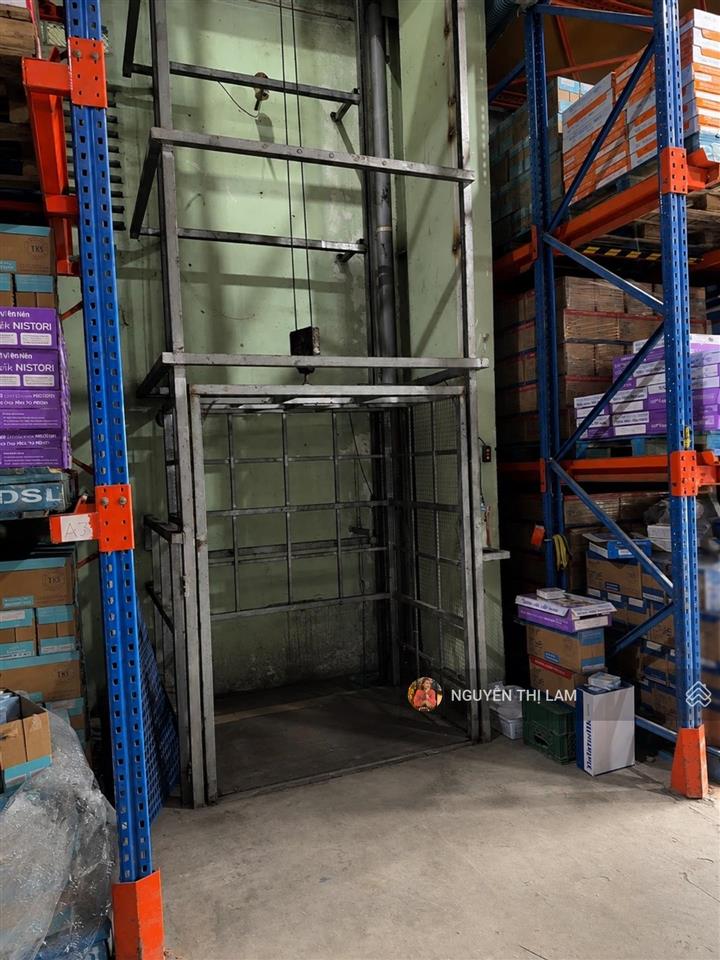 Kho xưởng nguyễn ảnh thủ pháp lý chuẩn giảm 500 triệu. giá mới chỉ 21,5 tỷ còn thương lượng