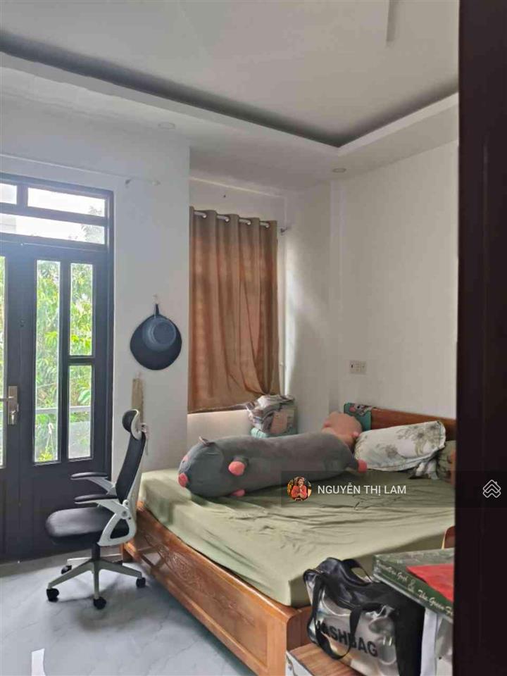 Hẻm 8m xe hơi 7 chỗ ngủ trong nhà ngang lớn phòng khách rộng shr chính chủ
