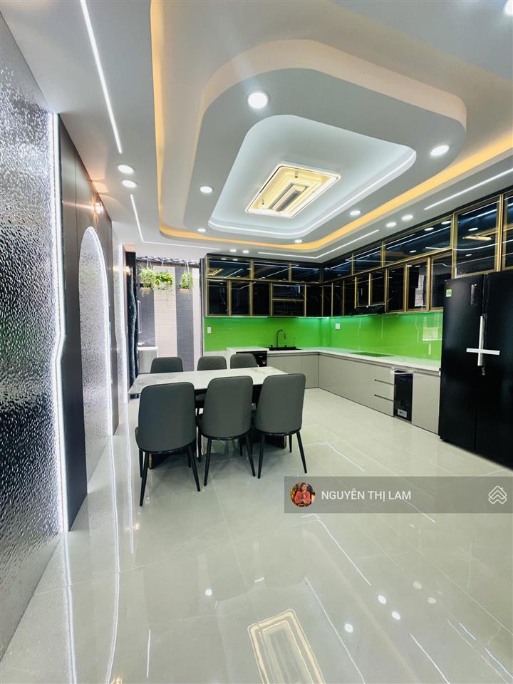 Siêu phẩm trung mỹ tây, q.12 nhà mới full nội thất