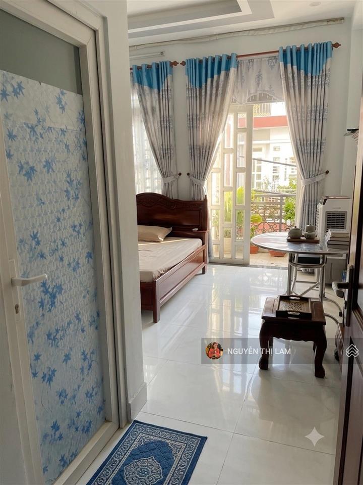 Bán nhà đẹp tân chánh hiệp ô tô ngủ trong nhà có 4 lầu giá nhỉnh 6 tỷ giá tốt khu vực